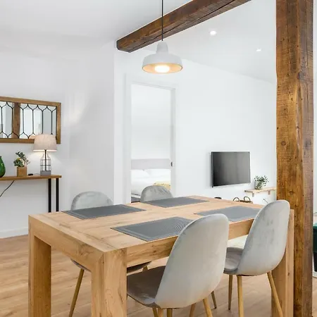 Always Easy I Apata *