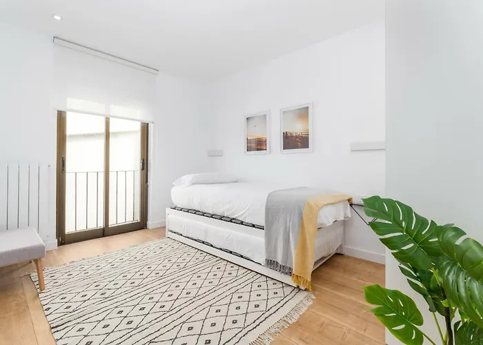 Always Easy I Apata Apartment