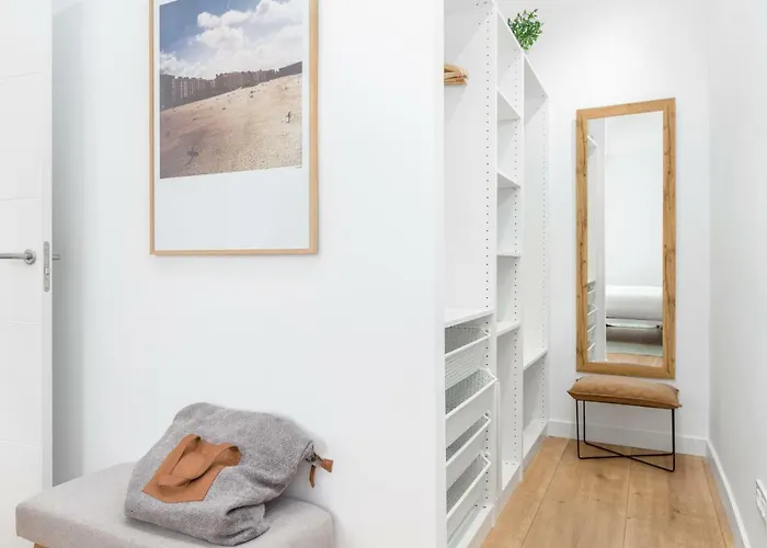 Always Easy I Apata * San Sebastian