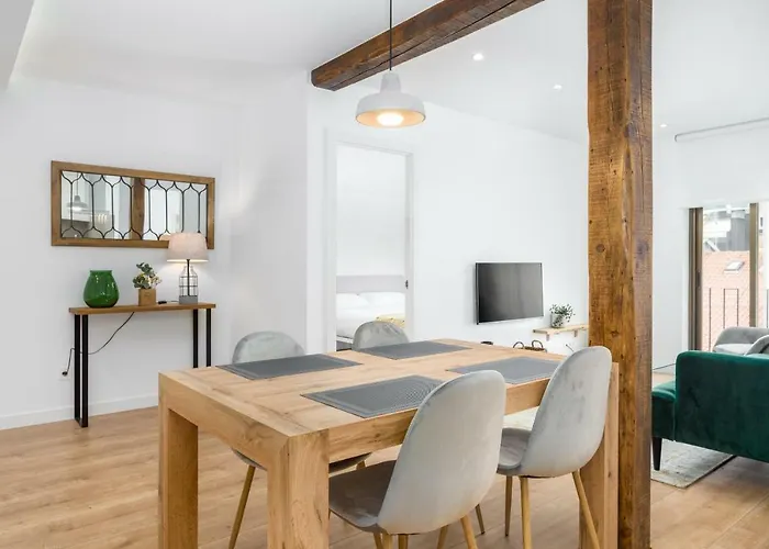 Always Easy I Apata *